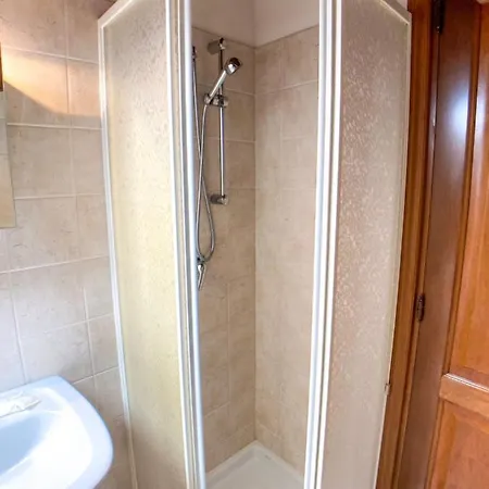 Sky Alguerhouse アパート